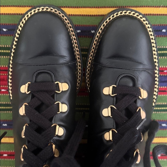 Stuart Weitzman Kolbie Chain Bootie Black Women’s Size 4.5 - Picture 11 of 17